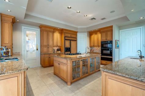 2356 NE 26th Street Lighthouse Point FL 33064