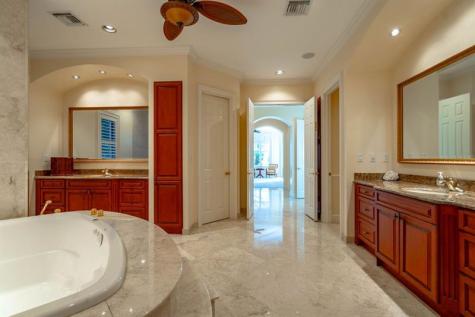 2356 NE 26th Street Lighthouse Point FL 33064