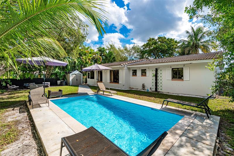 7509 NW 40th Place Coral Springs FL 33065