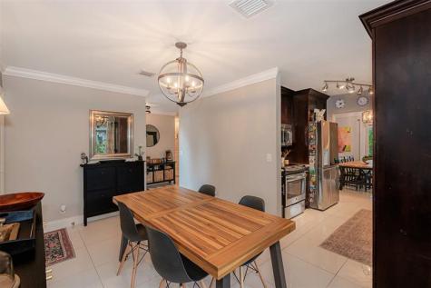 7509 NW 40th Place Coral Springs FL 33065
