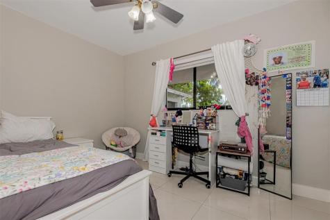 7509 NW 40th Place Coral Springs FL 33065