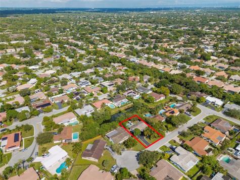 7509 NW 40th Place Coral Springs FL 33065