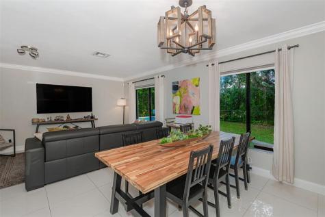 7509 NW 40th Place Coral Springs FL 33065