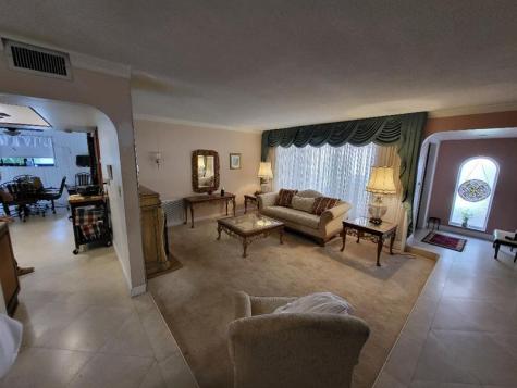 10478 NW 4th Street Plantation FL 33324