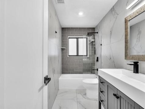 2105 NE 62nd Street Fort Lauderdale FL 33308