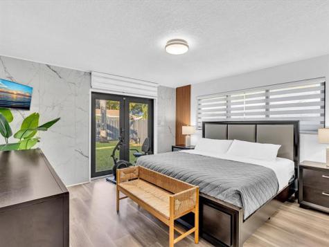 2105 NE 62nd Street Fort Lauderdale FL 33308