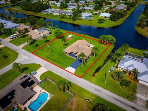 1857 SE Bowie Street Port St Lucie FL 34952