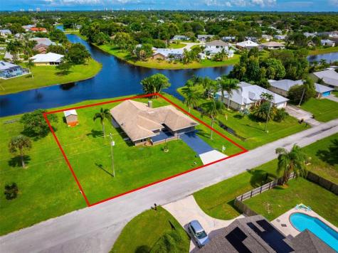 1857 SE Bowie Street Port St Lucie FL 34952