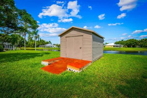 1857 SE Bowie Street Port St Lucie FL 34952