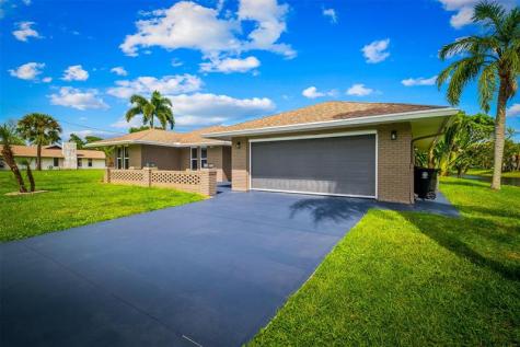 1857 SE Bowie Street Port St Lucie FL 34952