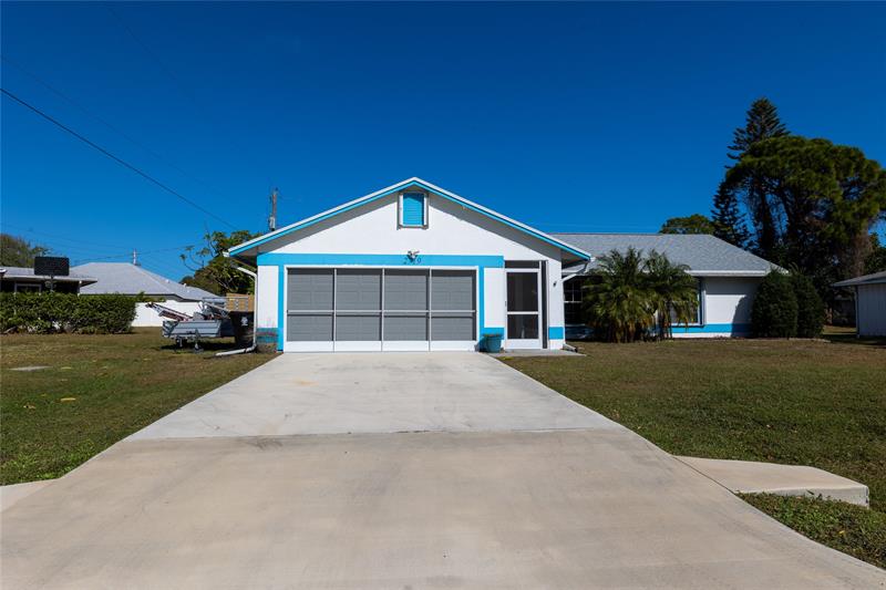2719 SE Helms Avenue Port St Lucie FL 34952