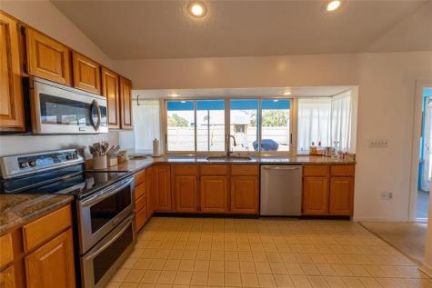 2719 SE Helms Avenue Port St Lucie FL 34952