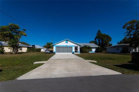 2719 SE Helms Avenue Port St Lucie FL 34952