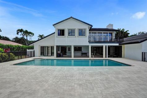 7475 Estrella Circle Boca Raton FL 33433