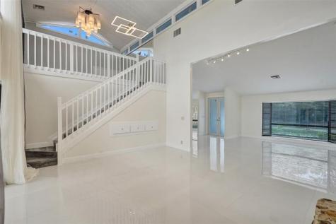 7475 Estrella Circle Boca Raton FL 33433