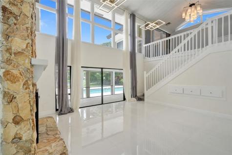 7475 Estrella Circle Boca Raton FL 33433