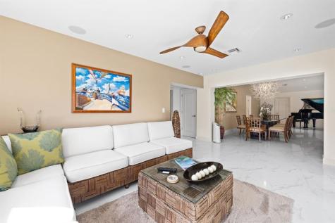 5201 NE 32 Avenue Fort Lauderdale FL 33308