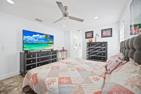 6320 Pent Place Miami Lakes FL 33014