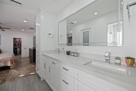 6320 Pent Place Miami Lakes FL 33014