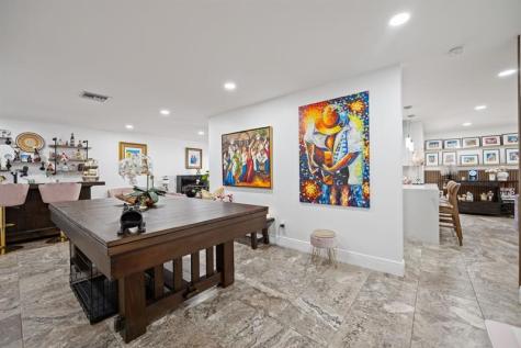 6320 Pent Place Miami Lakes FL 33014
