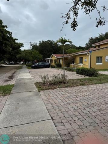 1844 SE 1st Avenue Fort Lauderdale FL 33316