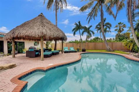 60 SE 10th Street Pompano Beach FL 33060