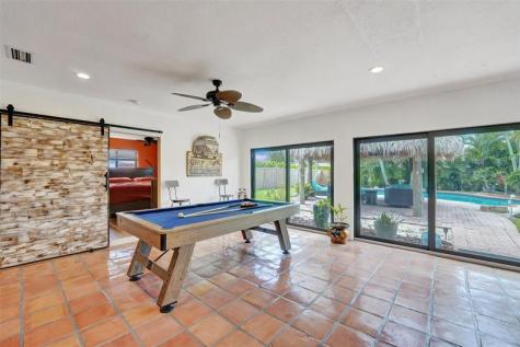 60 SE 10th Street Pompano Beach FL 33060