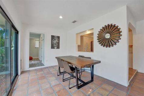 60 SE 10th Street Pompano Beach FL 33060