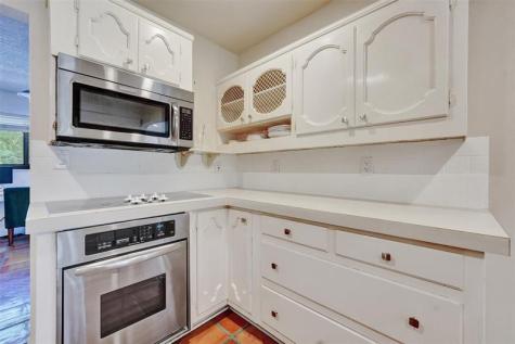 60 SE 10th Street Pompano Beach FL 33060