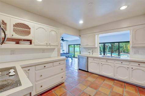 60 SE 10th Street Pompano Beach FL 33060