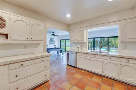 60 SE 10th Street Pompano Beach FL 33060