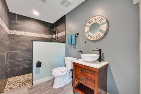60 SE 10th Street Pompano Beach FL 33060