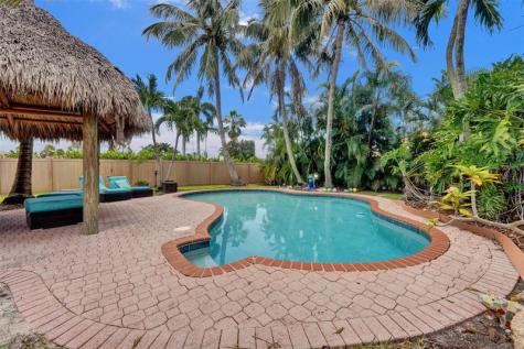 60 SE 10th Street Pompano Beach FL 33060