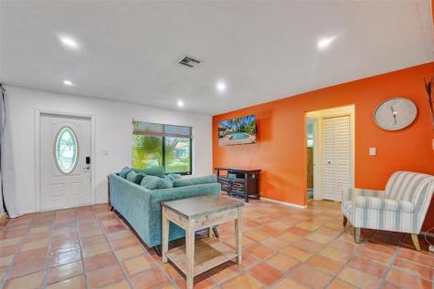 60 SE 10th Street Pompano Beach FL 33060