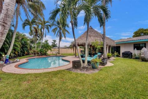60 SE 10th Street Pompano Beach FL 33060