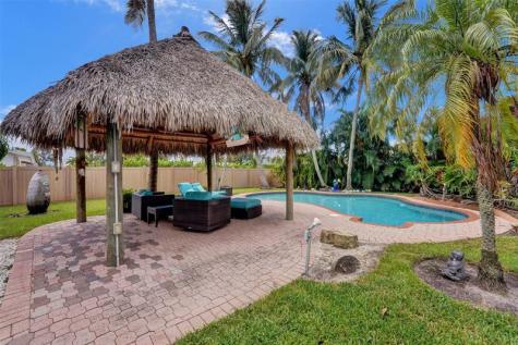 60 SE 10th Street Pompano Beach FL 33060