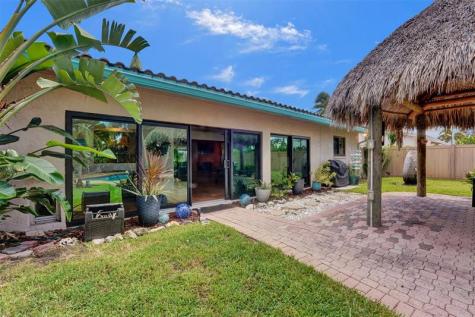 60 SE 10th Street Pompano Beach FL 33060