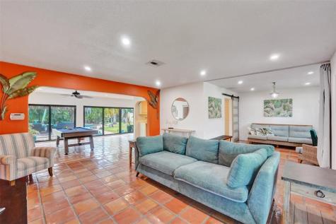60 SE 10th Street Pompano Beach FL 33060