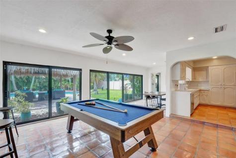 60 SE 10th Street Pompano Beach FL 33060