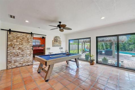 60 SE 10th Street Pompano Beach FL 33060