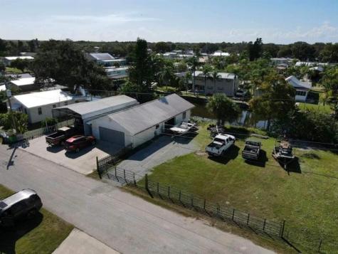 1166 5TH Street Okeechobee FL 34974