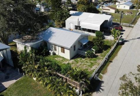 1166 5TH Street Okeechobee FL 34974