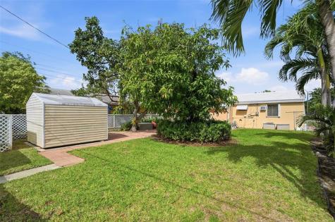 2126 Taft Street Hollywood FL 33020