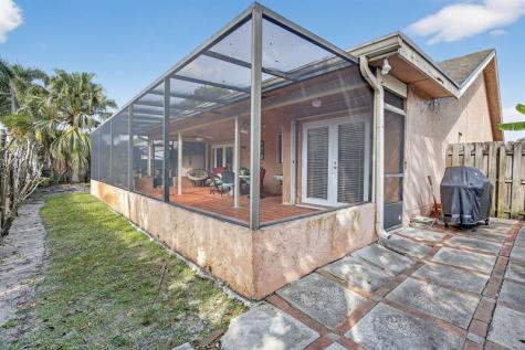 10120 Sheridan Street Pembroke Pines FL 33026