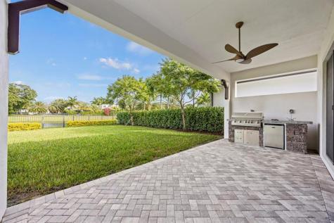 3069 Bellflower Circle West Palm Beach FL 33401