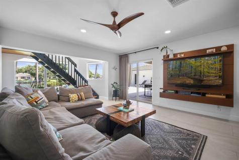 3161 N 36th Street Hollywood FL 33021
