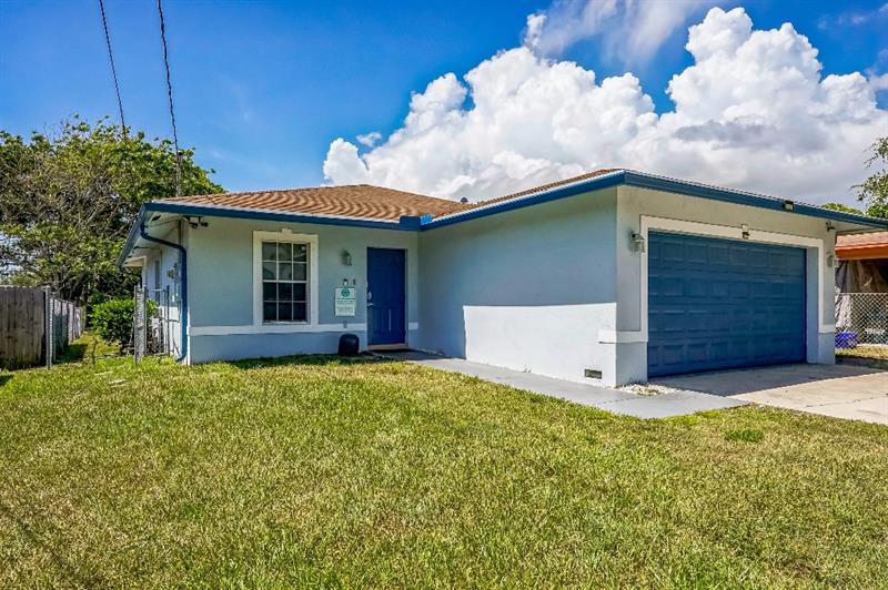 210 SW 3rd Court Deerfield Beach FL 33441
