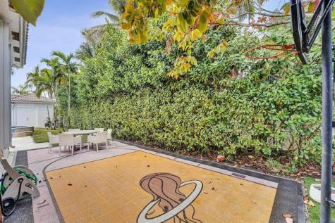 13763 NW 18th Court Pembroke Pines FL 33028