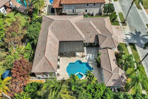13763 NW 18th Court Pembroke Pines FL 33028