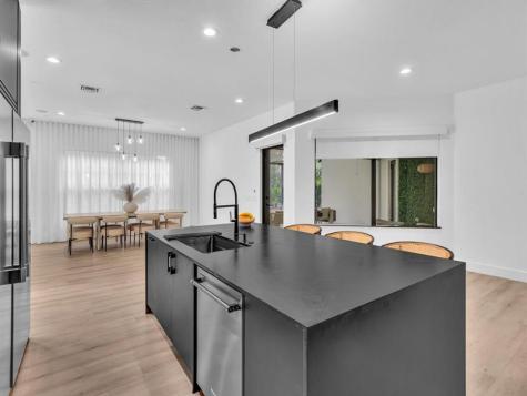 4092 NW 88 Terrace Cooper City FL 33024